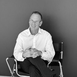  市场摘要 | 新政策助力Robotaxi加速发展